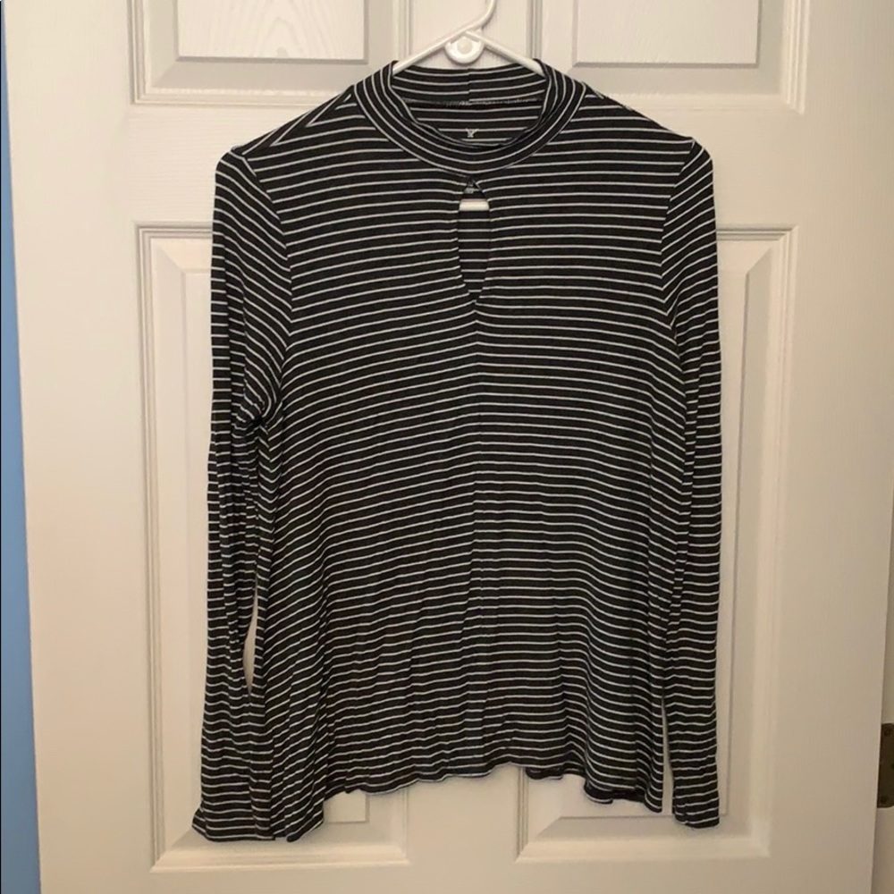 American Eagle ribbed mock turtle neck